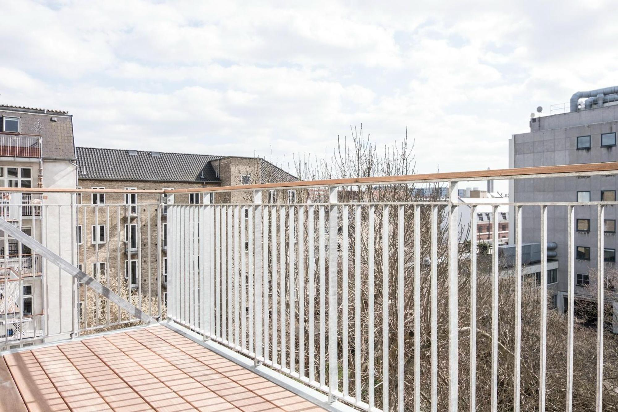 Beautiful 2-bed With Large Balcony København